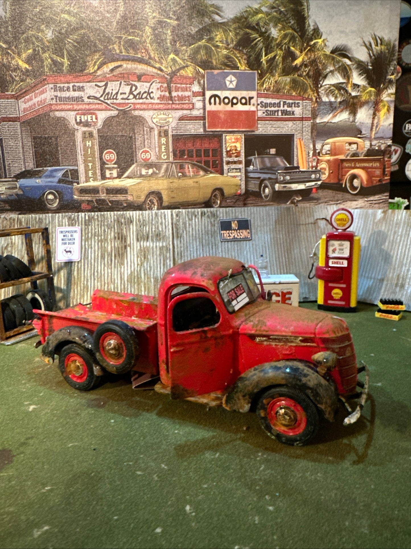 1938 International Harvester D2 Pickup Truck - 1:25 DIECAST