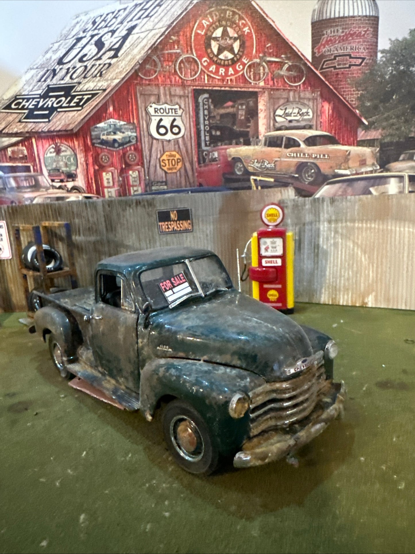 1953 Chevrolet Pickup Truck - 2 - Barn Find Cars - 1:24 DIECAST - Danbury Mint